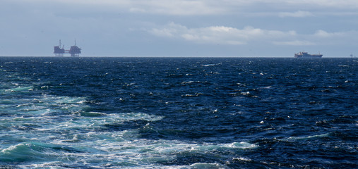 Fototapeta premium Energiegewinnung auf der Ostsee