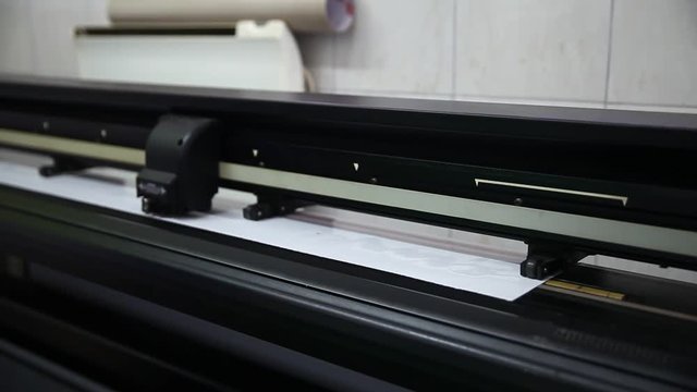 cutting white foil on cutter