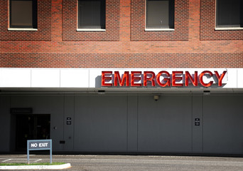 Emergency room sign on hospital