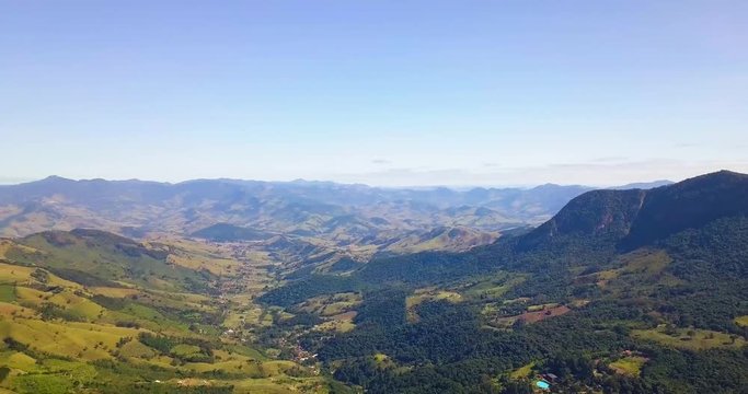 'Pedra do Bau' complex are rock formations in the Mantiqueira Mountains (Serra da Mantiqueira). Valley of Sao Bento do Sapucai city, Sao Paulo - Brazil.