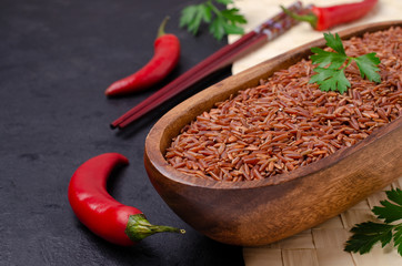 Red unpolished rice