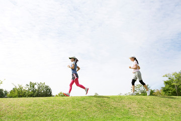 ジョギングをする親子