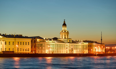 Weiße Nacht in St. Petersburg