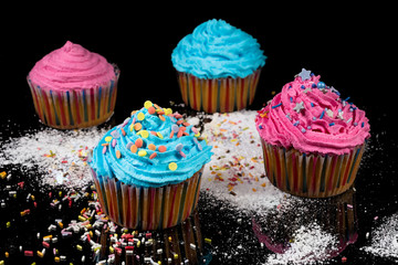 Sweet Little Things from sugar, cream and chocolate