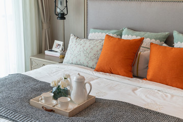 classic bedroom style