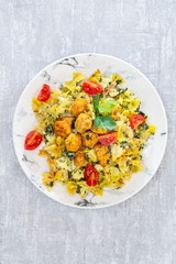 Chicken and spinach pasta with ricotta