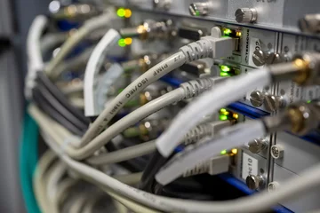 Modular DVB to IP gateway system for IPTV headends encoders © Peto