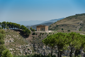 Fototapeta premium Temple of Segesta in Sicily