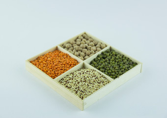 The set of cereals in a box of chickpeas, mash, lentils and Genoa