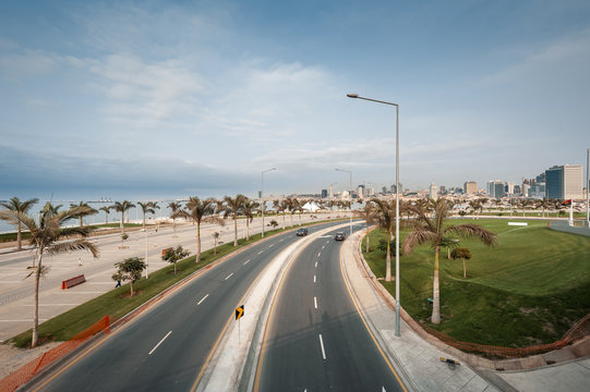 Two way roads in Luanda, Angola