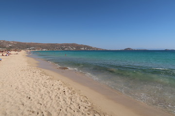 Fototapeta na wymiar Türkises Meer auf den kykladen Griechenland - Paros Naxos