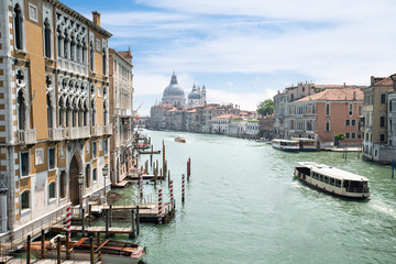 Fototapeta na wymiar Traditional Houses At Venice Grand Canal
