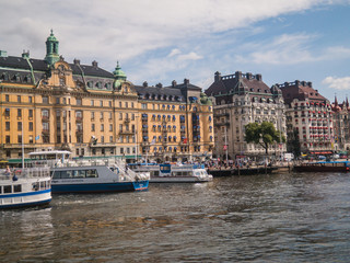 Fototapeta na wymiar canal in stockholm sweden