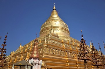 Shwe zyi gon paya in Bagan