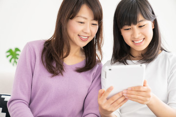 親子とタブレット