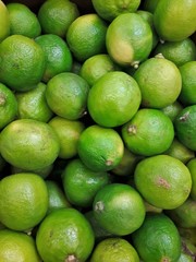 many lime fruits