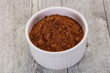 Cocoa powder in the bowl