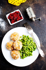 cutlets with peas