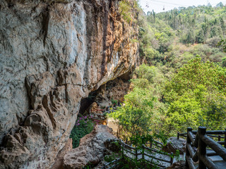 Small path at the entry of the "Jiu Xiang Rong Dong" cave near Kunming (China)