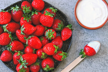 Strawberries with cream. Keto dessert Keto diet. Keto snack.