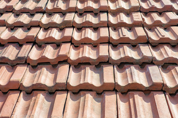 Dachpfannen auf dem Dach