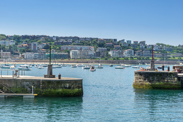 Fototapeta na wymiar The harbour in San Sebastian Spain