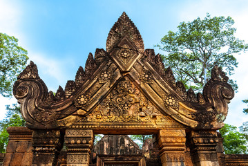 Naklejka premium Details of the ruined temples of Angkor Wat complex, Siem Reap, Cambodia 