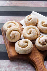 Snail sugar cookies with cinnamon
