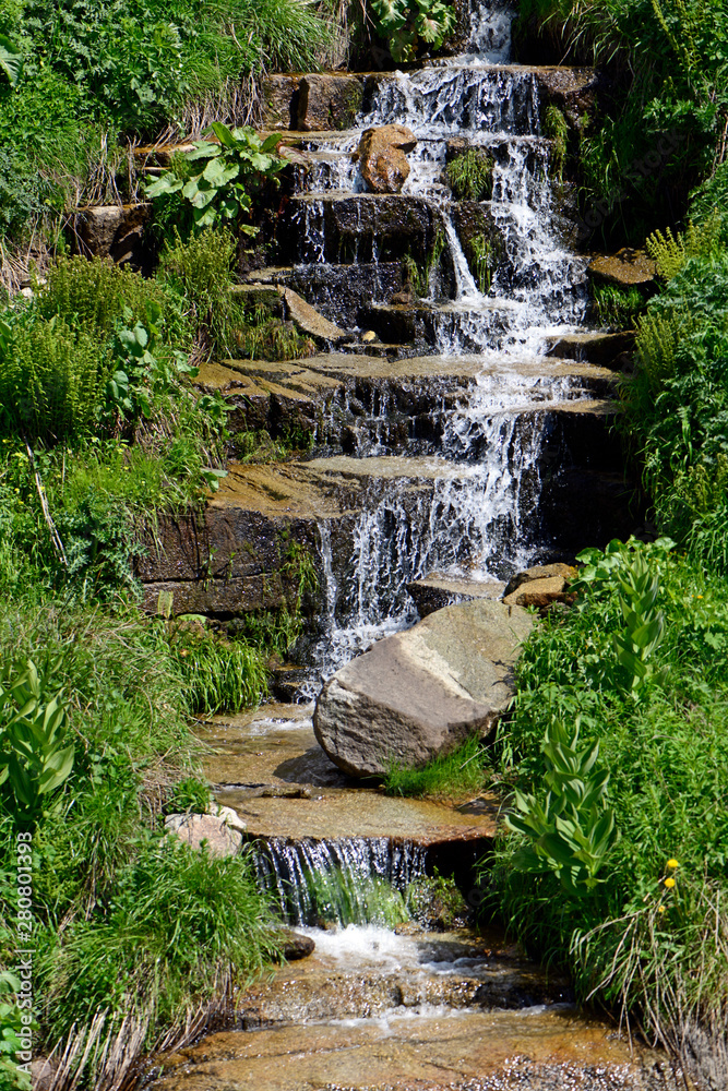 Sticker Wasserfall auf dem Varnous, im Nationalpark Prespa, Griechenland - cascade on Mt. Varnous in Prespa National Park