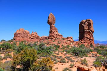 Fototapeta na wymiar Balanced rock landscape in Arches national park