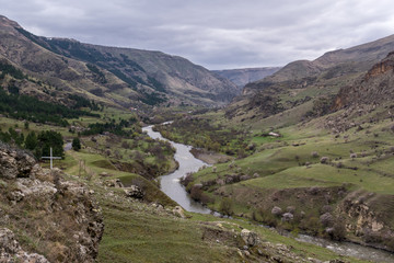 Fototapeta na wymiar View of the valley of the Kura River in Georgia