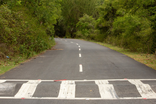 Beautiful Ghat road along the mountain range of Talamalai Reserve Forest, Hasanur, Tamil Nadu - Karnataka State border, India