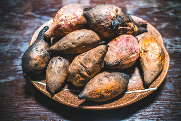 石焼き芋　冬のイメージ