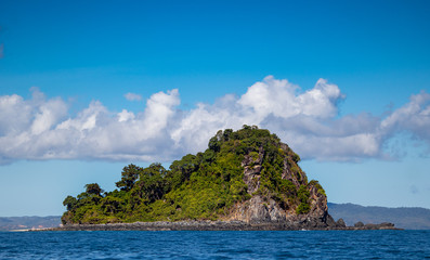 Il&ocirc;t au large de Nosy Be &agrave; Madagascar