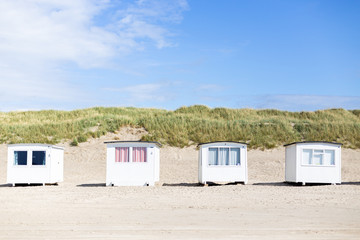 Plakat White Beach Cabins at Lokken Beach