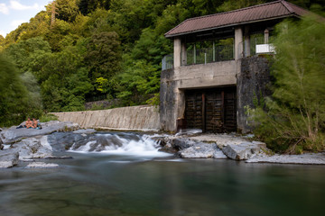 Fototapeta na wymiar water lock of the Series river