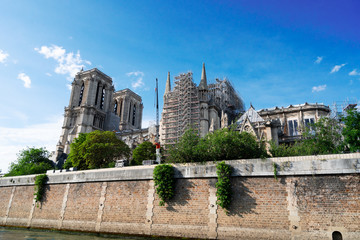 Fototapeta premium Notre Dame cathedral, Paris France