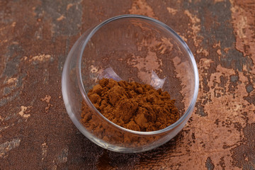 Cocoa powder in the bowl