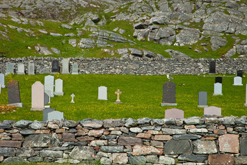 Cementerio junto a playa Bostadh (Cemetery nearby Bostadh Beach). Great Bernera. Lewis island....