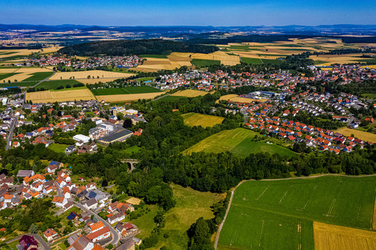 Das Dorf Frielendorf in Hessen aus der Luft