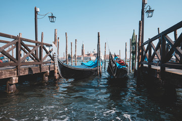 Gondel, Steg, Italien, Venedig, Schiffe, Boote, Lampen, Meer, Salzwasser, wasser, Parken, Hintergrund