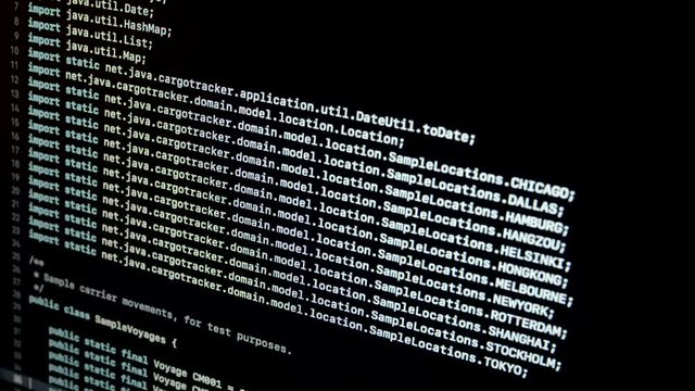 Code 2.6 Scrolling Java Code By Developer on Notebook screen