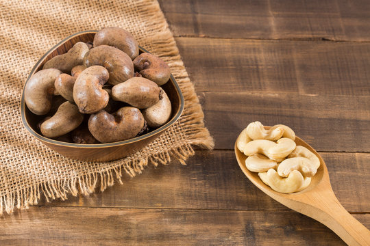 Anacardium occidentale - Organic Cashew nuts