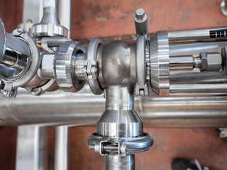 Stainless steel pipes and connections