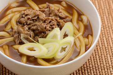 肉カレーうどん