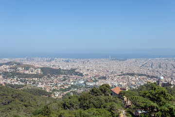 Obraz premium View of Barcelona from Tibidabo