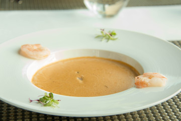  shrimp soup garnished with fresh shrimps