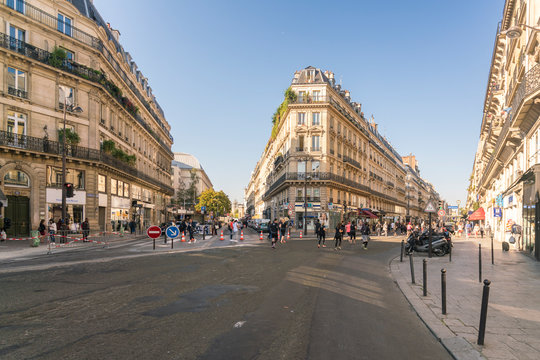 Rue de Turbigo, Etienne Marcel Station, 2nd Arrondissement, Paris, France