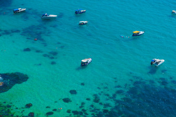Fototapeta na wymiar Sea bay with boats