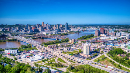 Aerial View of Downtown Covington, Kentucky and Cincinnati, Ohio and the Ohio River - obrazy, fototapety, plakaty